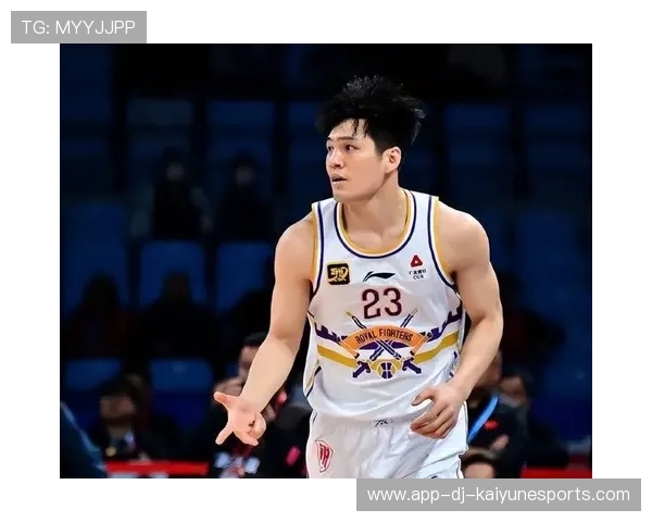 CBA球员用汗水塑造荣耀时刻，cba球员在nba