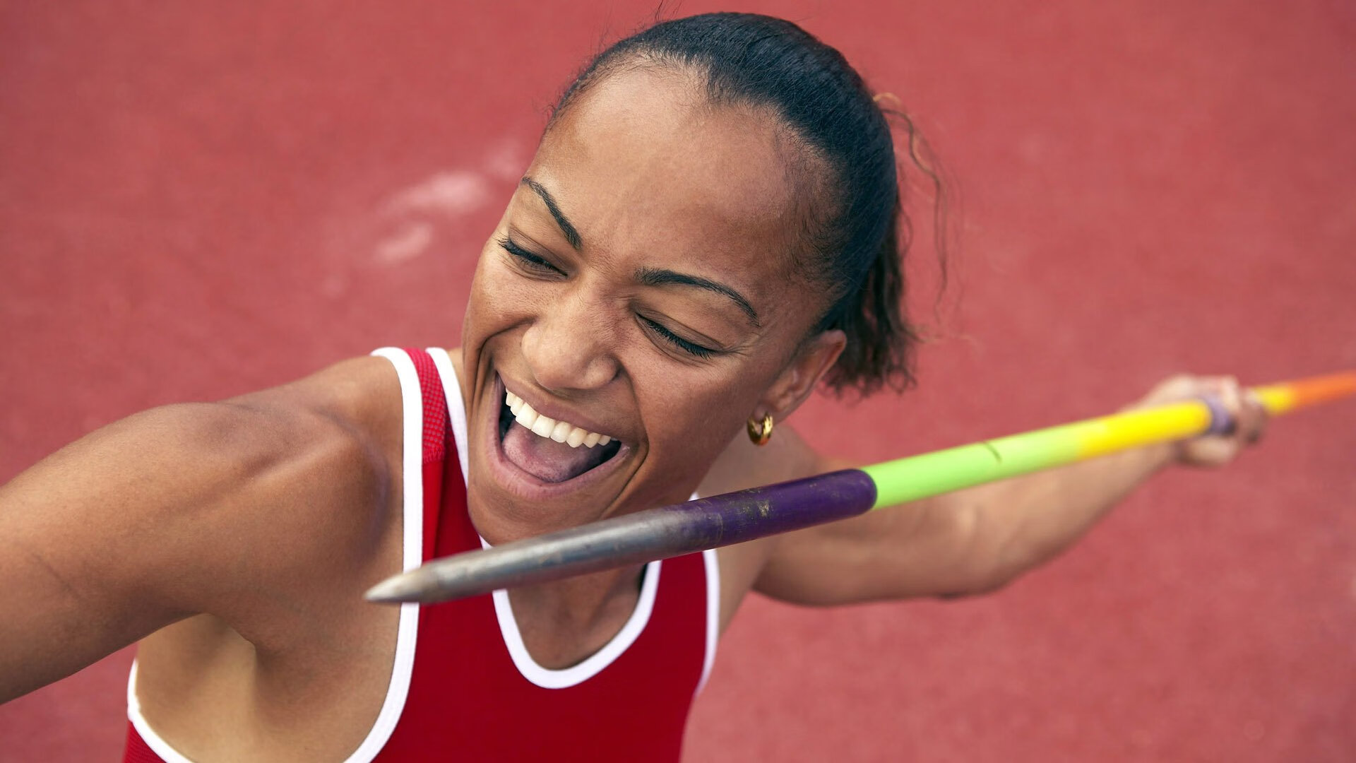 国际田径赛场短跑项目竞争日趋激烈，田径短跑比赛